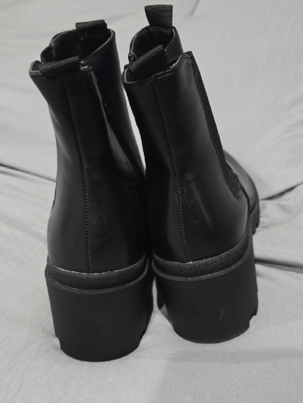 Pierre Dumas Black Chunky Chelsea Platform Booties - Picture 2 of 6
